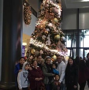 Meet your Posher, Antonia